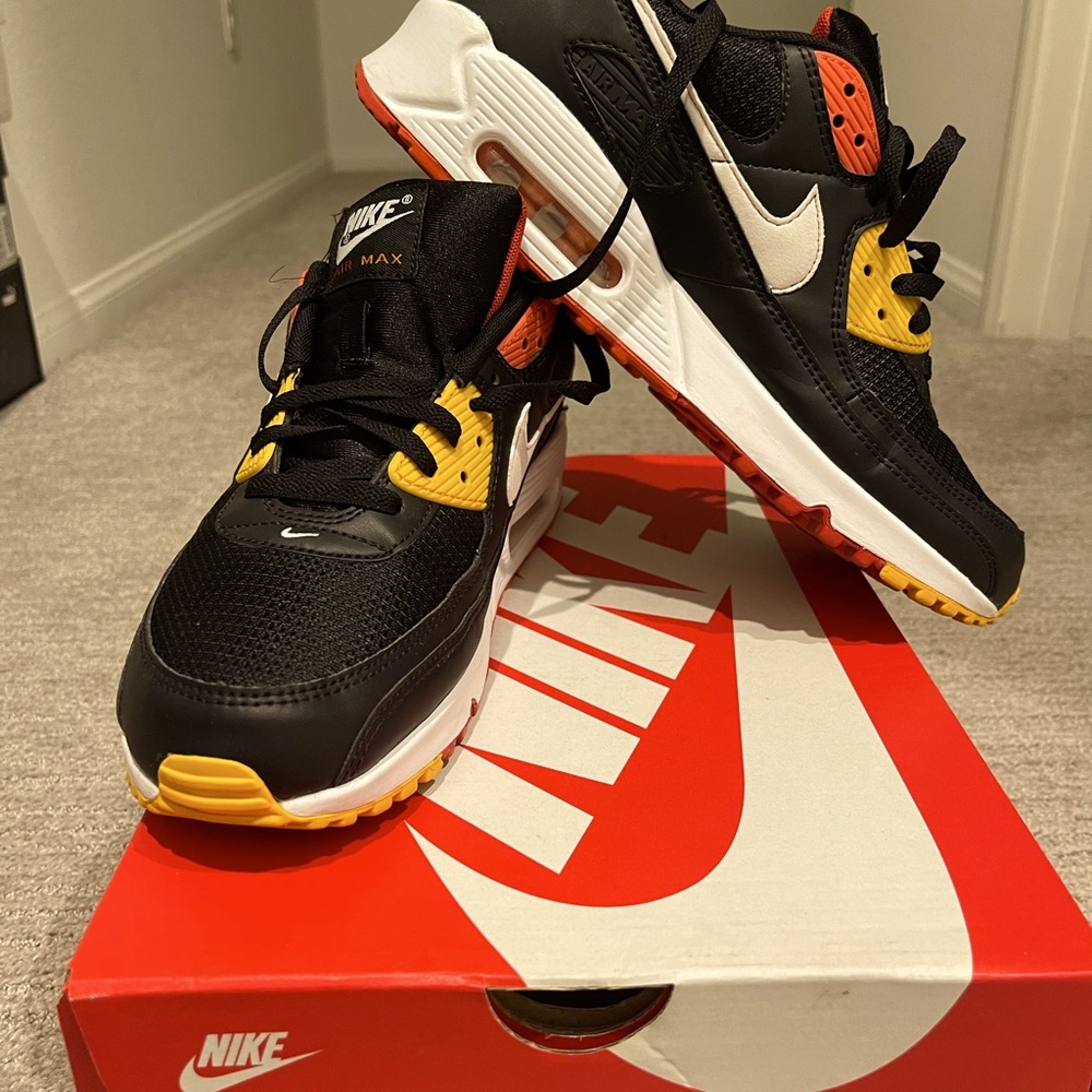 Nike Air Max 90 Raygun Running Shoes